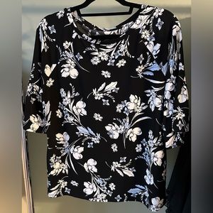 Worthington black floral blouse, L